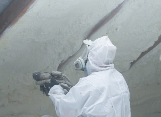 Beneficiile esentiale ale izolatiei cu spuma poliuretanica